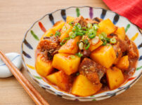 不飽和脂肪酸（EPA・DHA）たっぷりの「さば缶＆レンジで作る韓国風さばじゃが」のレシピ