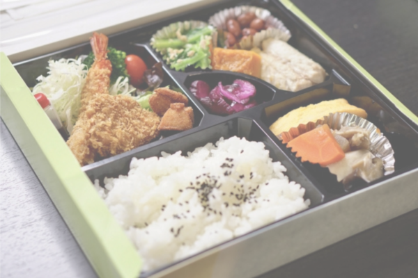 仕出し弁当への栄養成分値の記載